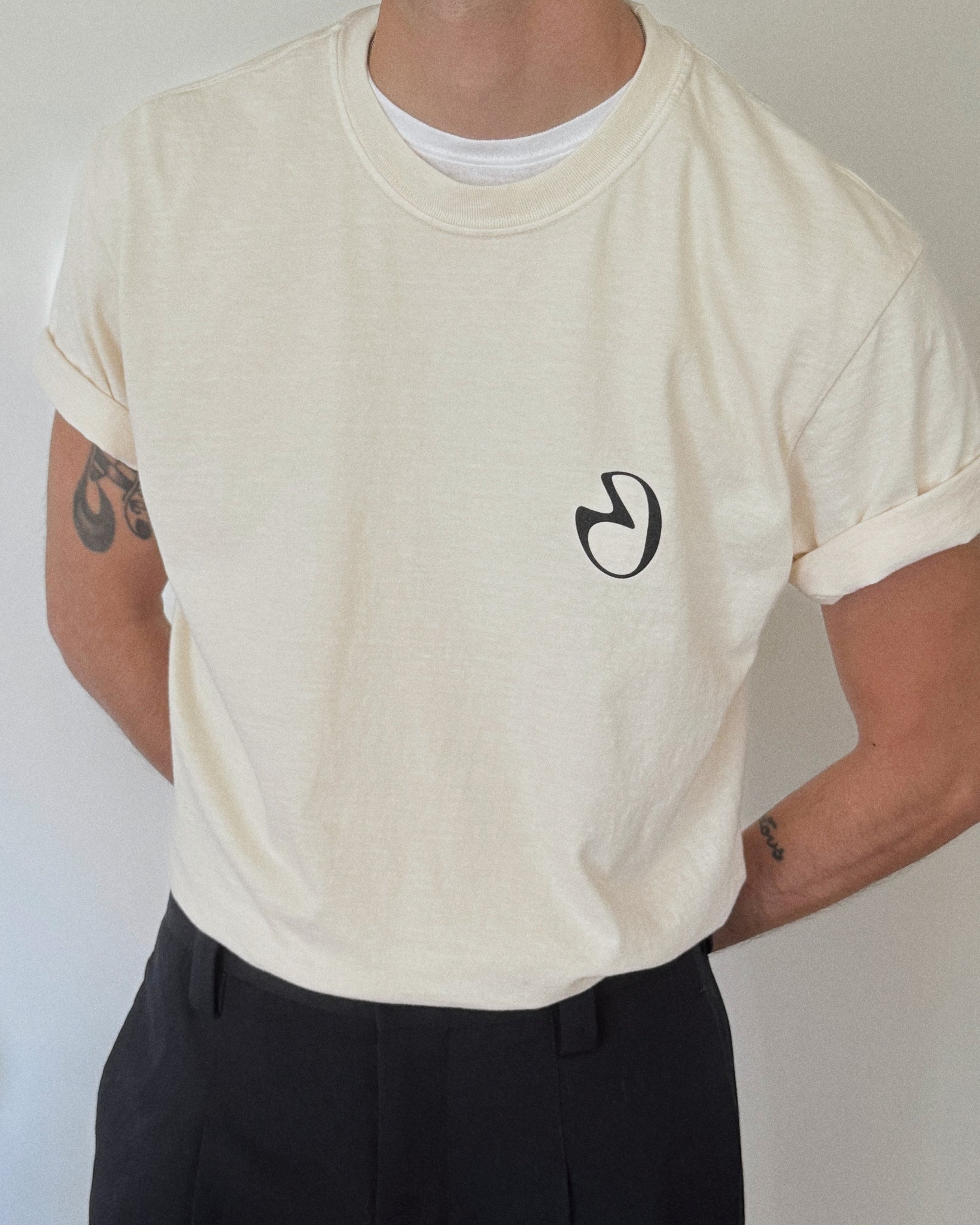 HOMNE Signature Tee